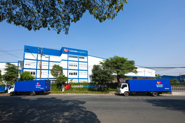 Logistics thương mại điện tử